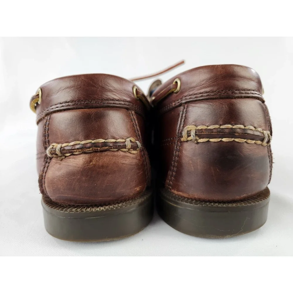 Timberland Classic 2 Eye Boat Shoes Men 9.5 Wide Brown Leather Deck Earthkeepers